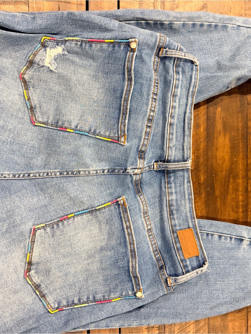 Judy Blue Light Blue Skinny Jeans with Multicolor Back-Pocket Trim